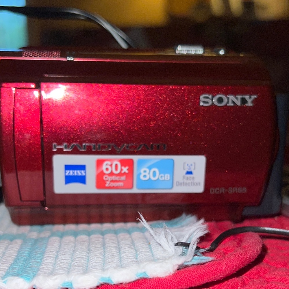 SONY DCR-ST68 Handycam - Excellent Condition